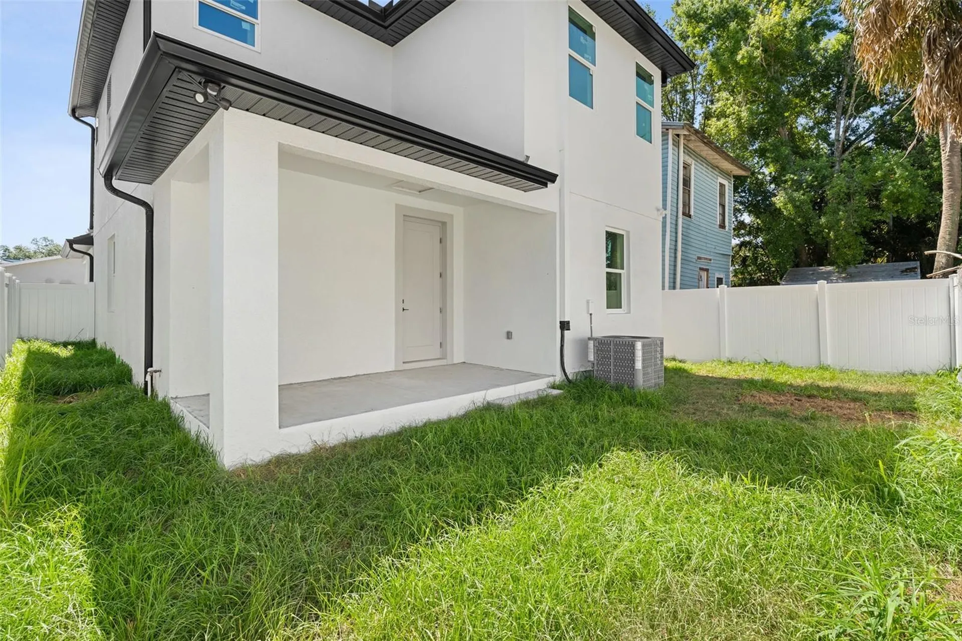 2910 N 21st Street Tampa FL 33605