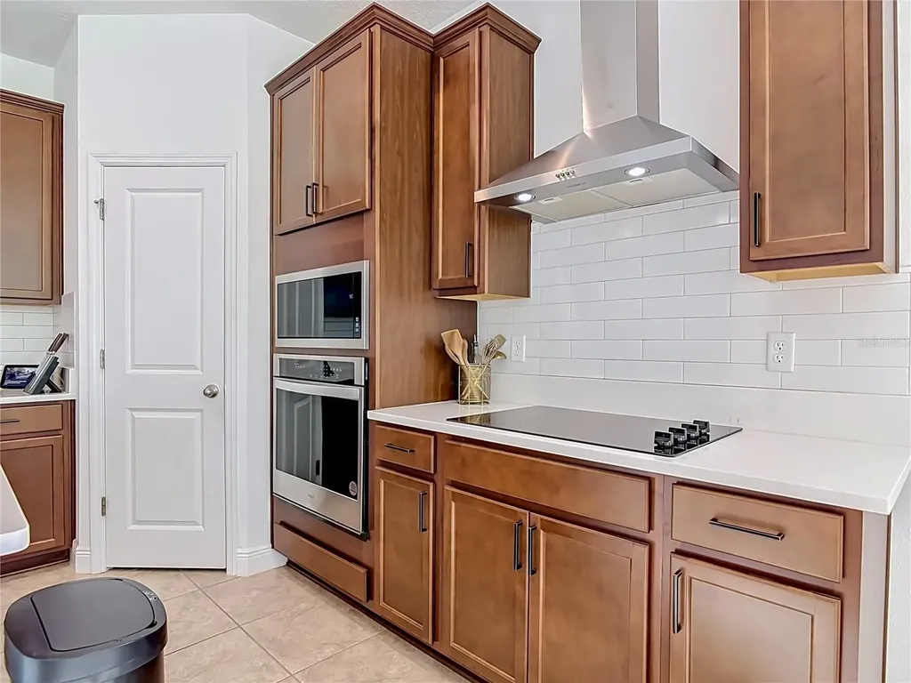 792 Hyperion Drive Debary FL 32713