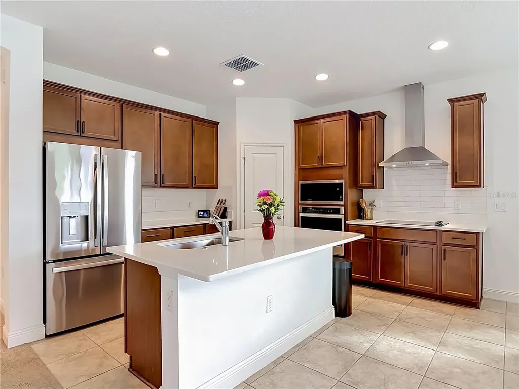792 Hyperion Drive Debary FL 32713