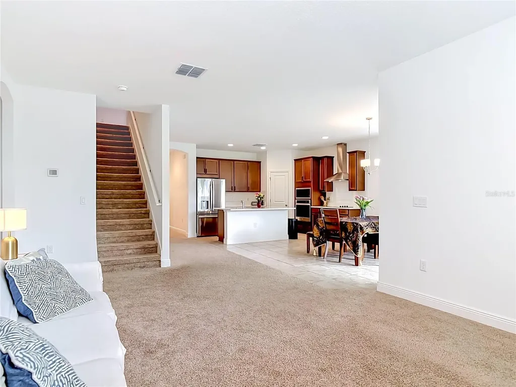 792 Hyperion Drive Debary FL 32713
