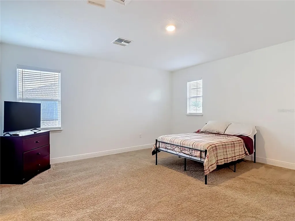 792 Hyperion Drive Debary FL 32713