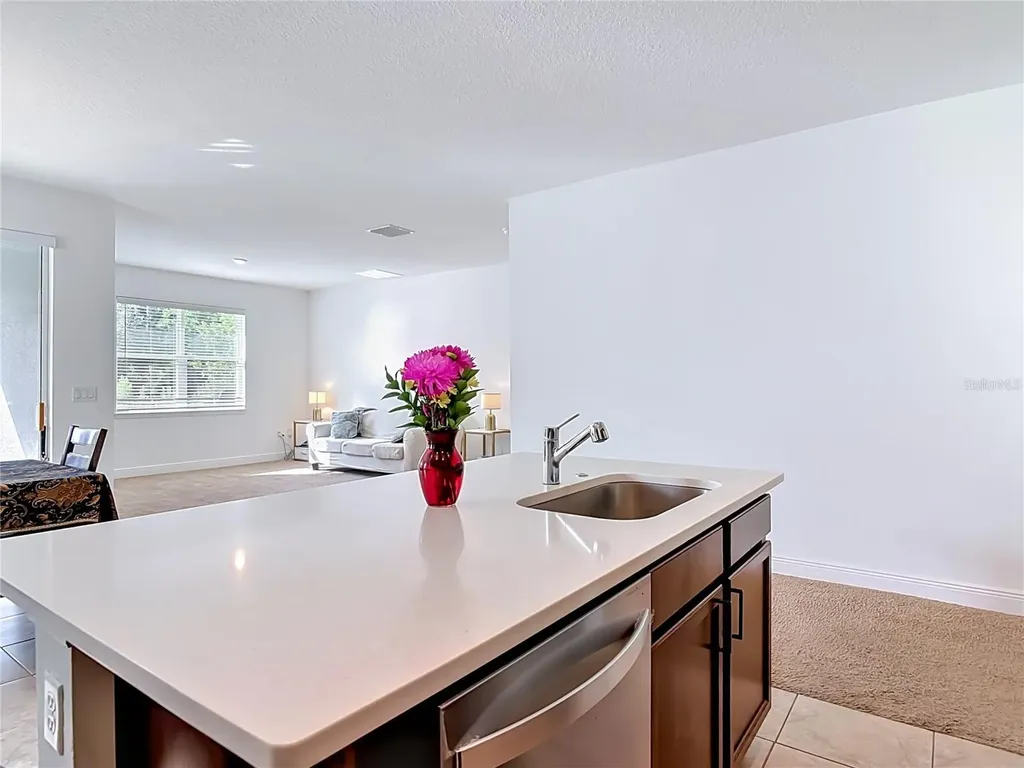 792 Hyperion Drive Debary FL 32713