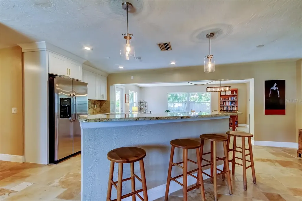 4174 14th Lane NE St Petersburg FL 33703