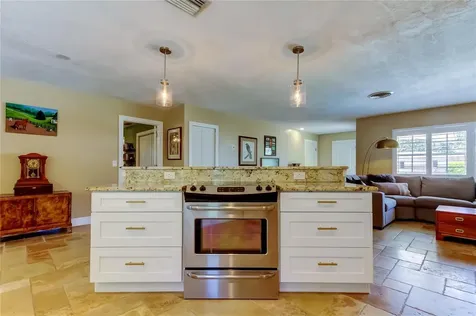 4174 14th Lane NE St Petersburg FL 33703