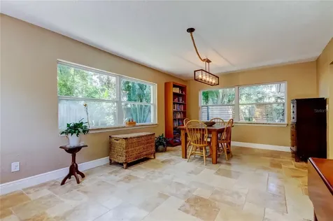 4174 14th Lane NE St Petersburg FL 33703