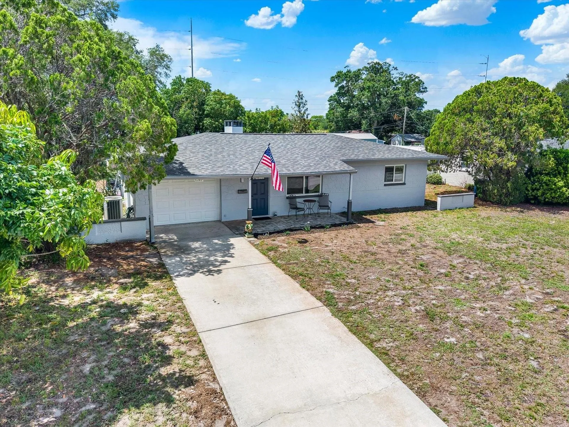 6240 39th Avenue N St Petersburg FL 33709