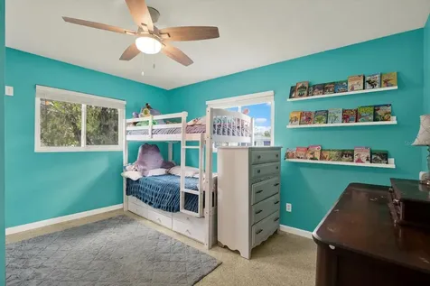 6240 39th Avenue N St Petersburg FL 33709