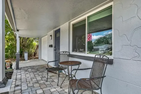 6240 39th Avenue N St Petersburg FL 33709