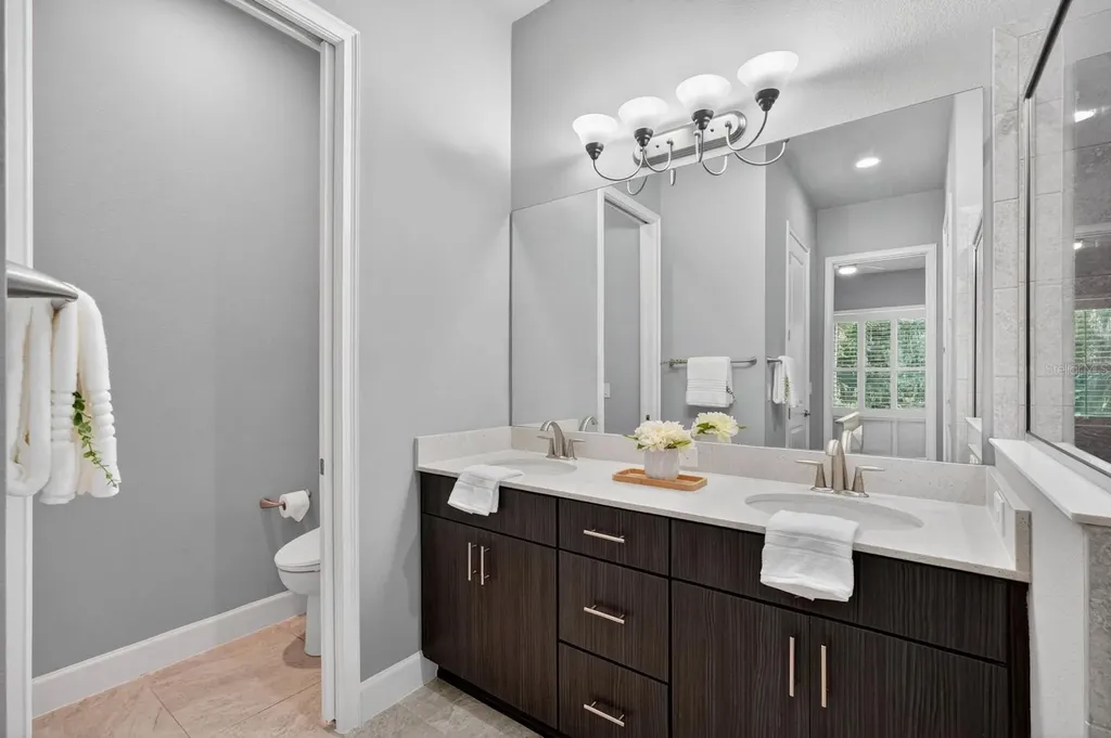 823 Pinewood Drive Ormond Beach FL 32174