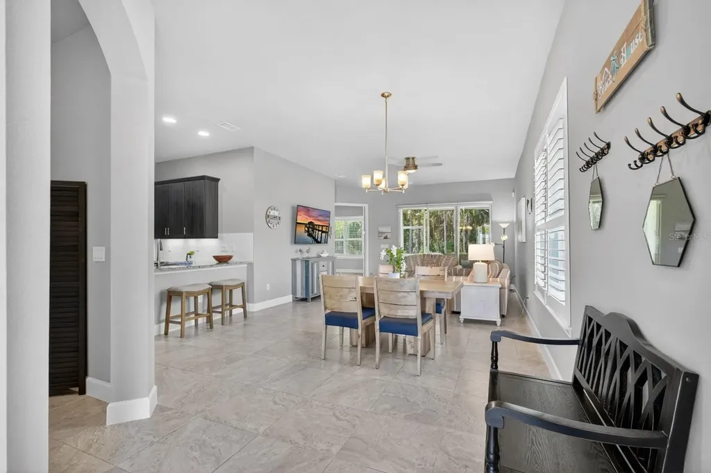 823 Pinewood Drive Ormond Beach FL 32174