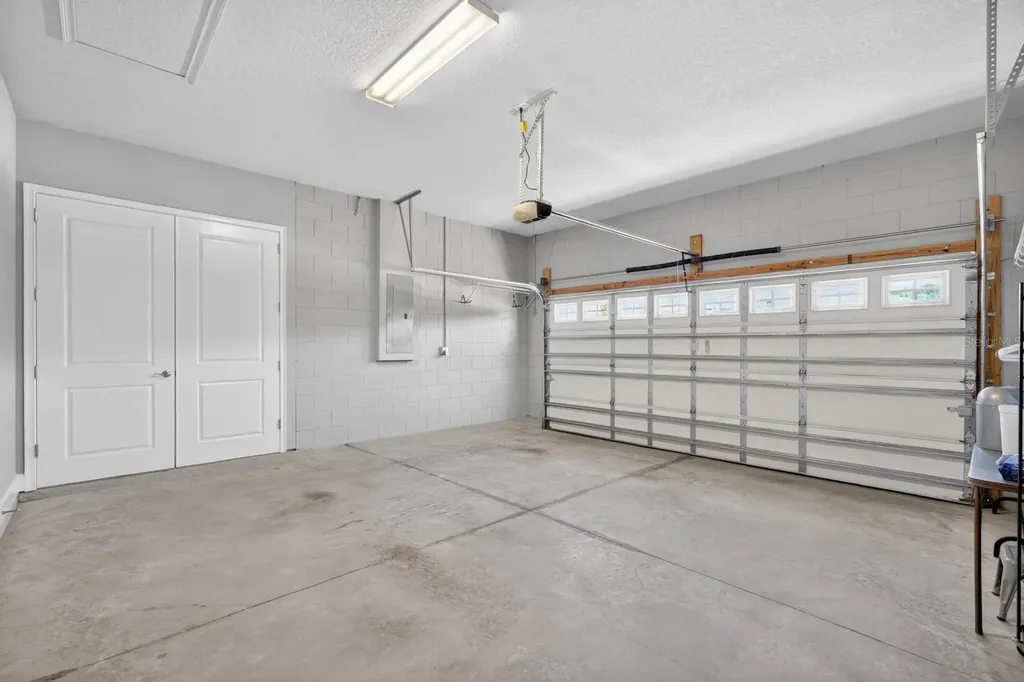 823 Pinewood Drive Ormond Beach FL 32174