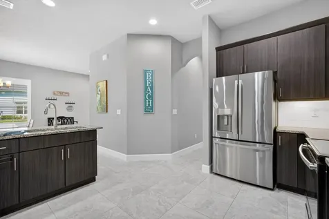 823 Pinewood Drive Ormond Beach FL 32174