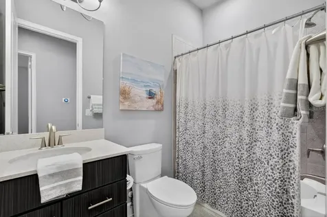 823 Pinewood Drive Ormond Beach FL 32174
