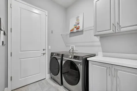 823 Pinewood Drive Ormond Beach FL 32174