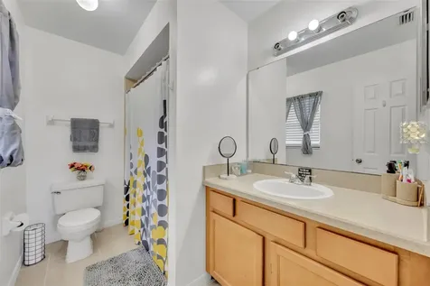 832 Valnera Court Kissimmee FL 34758
