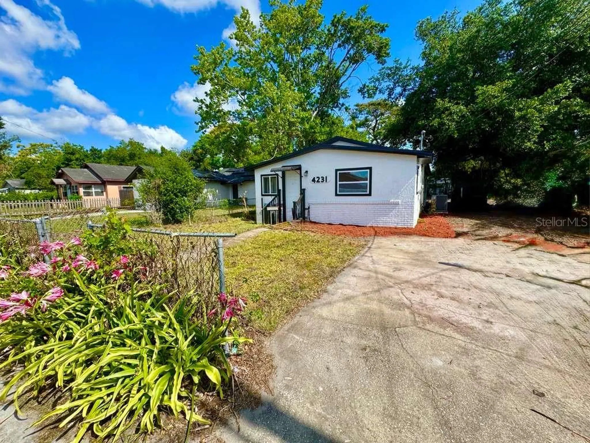 4231 Raleigh Street Orlando FL 32811