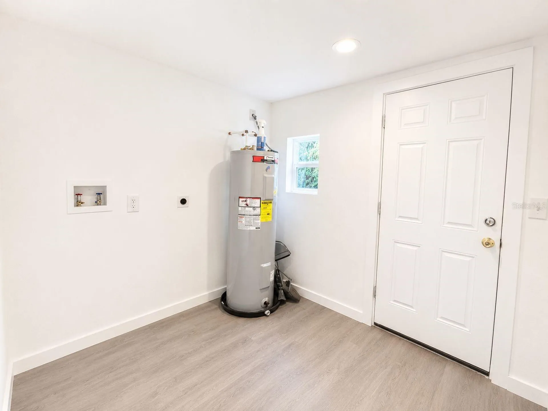 4231 Raleigh Street Orlando FL 32811