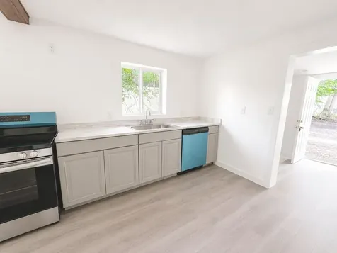 4231 Raleigh Street Orlando FL 32811