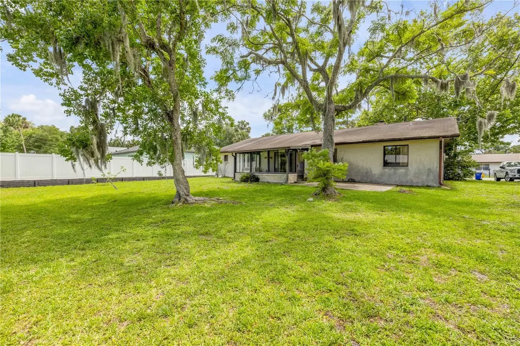 1923 Sabal Palm Drive Edgewater FL 32141