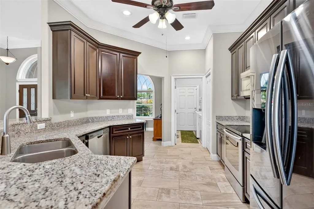 4625 N Apple Valley Avenue Beverly Hills FL 34465