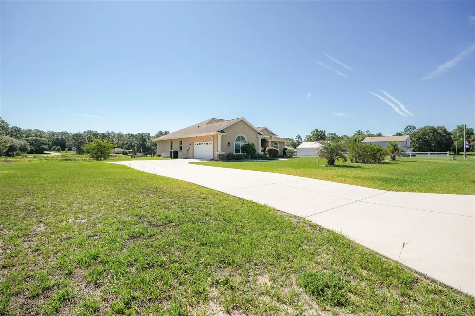 4625 N Apple Valley Avenue Beverly Hills FL 34465