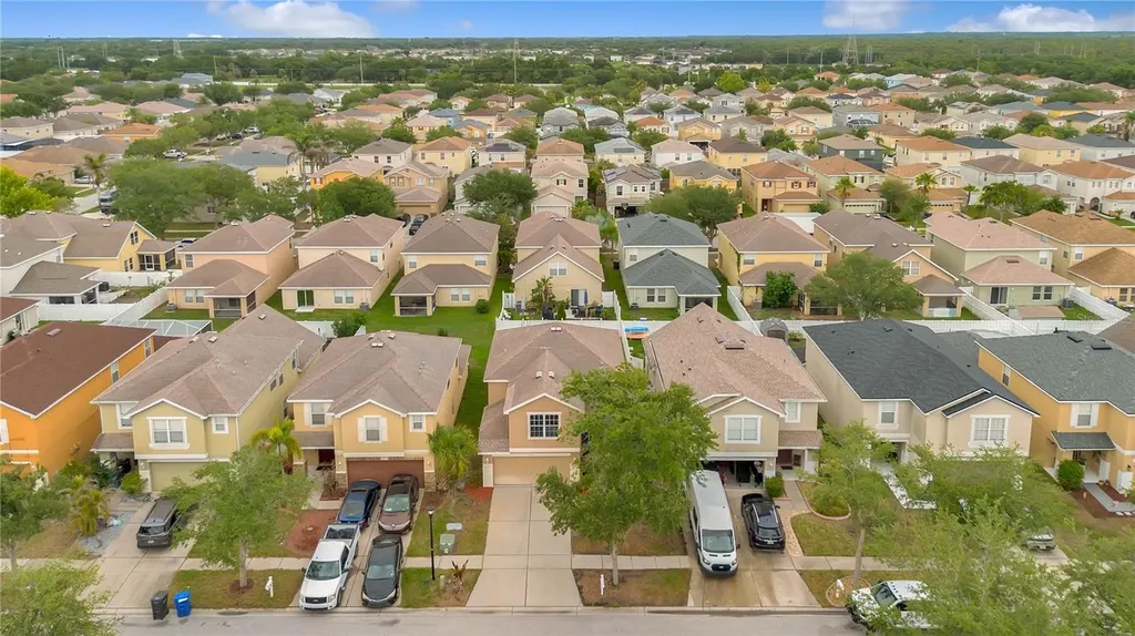 12012 Citrus Leaf Drive Gibsonton FL 33534
