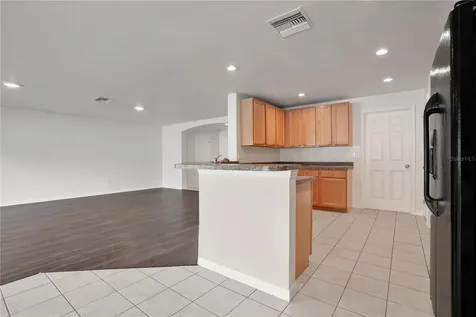 12012 Citrus Leaf Drive Gibsonton FL 33534