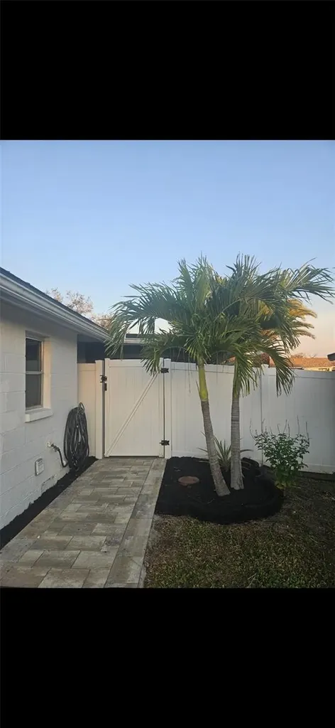 250 Chamber Street NW Port Charlotte FL 33948