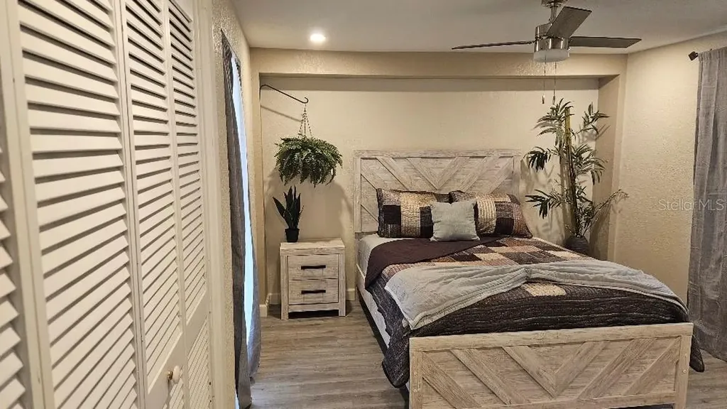 250 Chamber Street NW Port Charlotte FL 33948