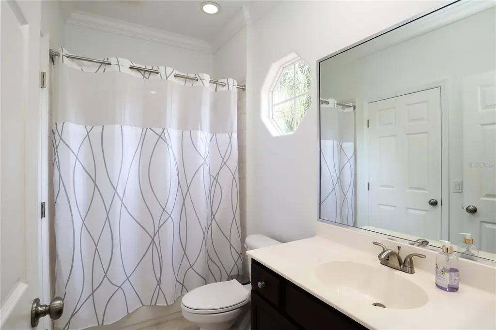 8248 Tivoli Drive Orlando FL 32836