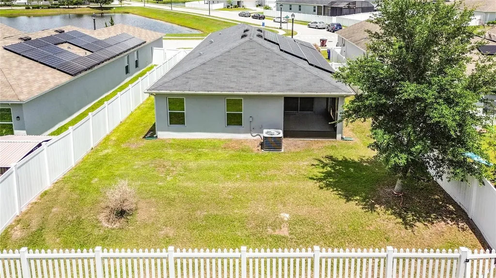3040 Lakes Crest Avenue St Cloud FL 34772