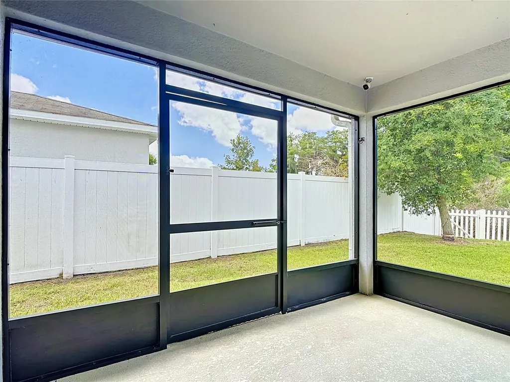 3040 Lakes Crest Avenue St Cloud FL 34772