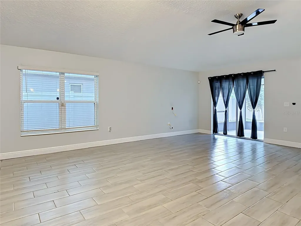 3040 Lakes Crest Avenue St Cloud FL 34772