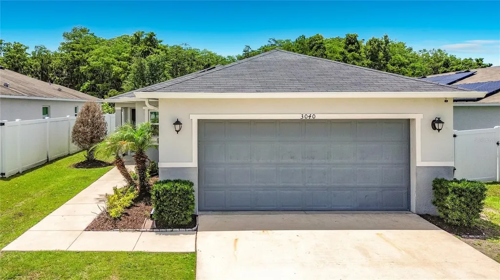 3040 Lakes Crest Avenue St Cloud FL 34772