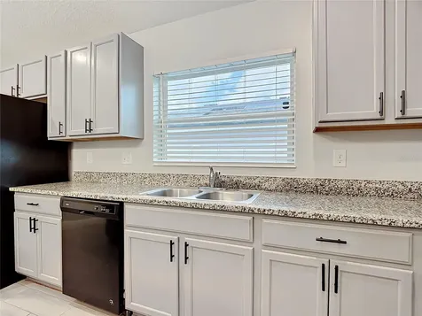 3040 Lakes Crest Avenue St Cloud FL 34772