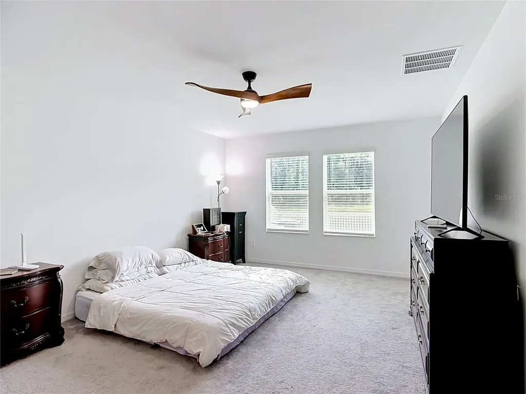 1633 Red Loop Lakeland FL 33801