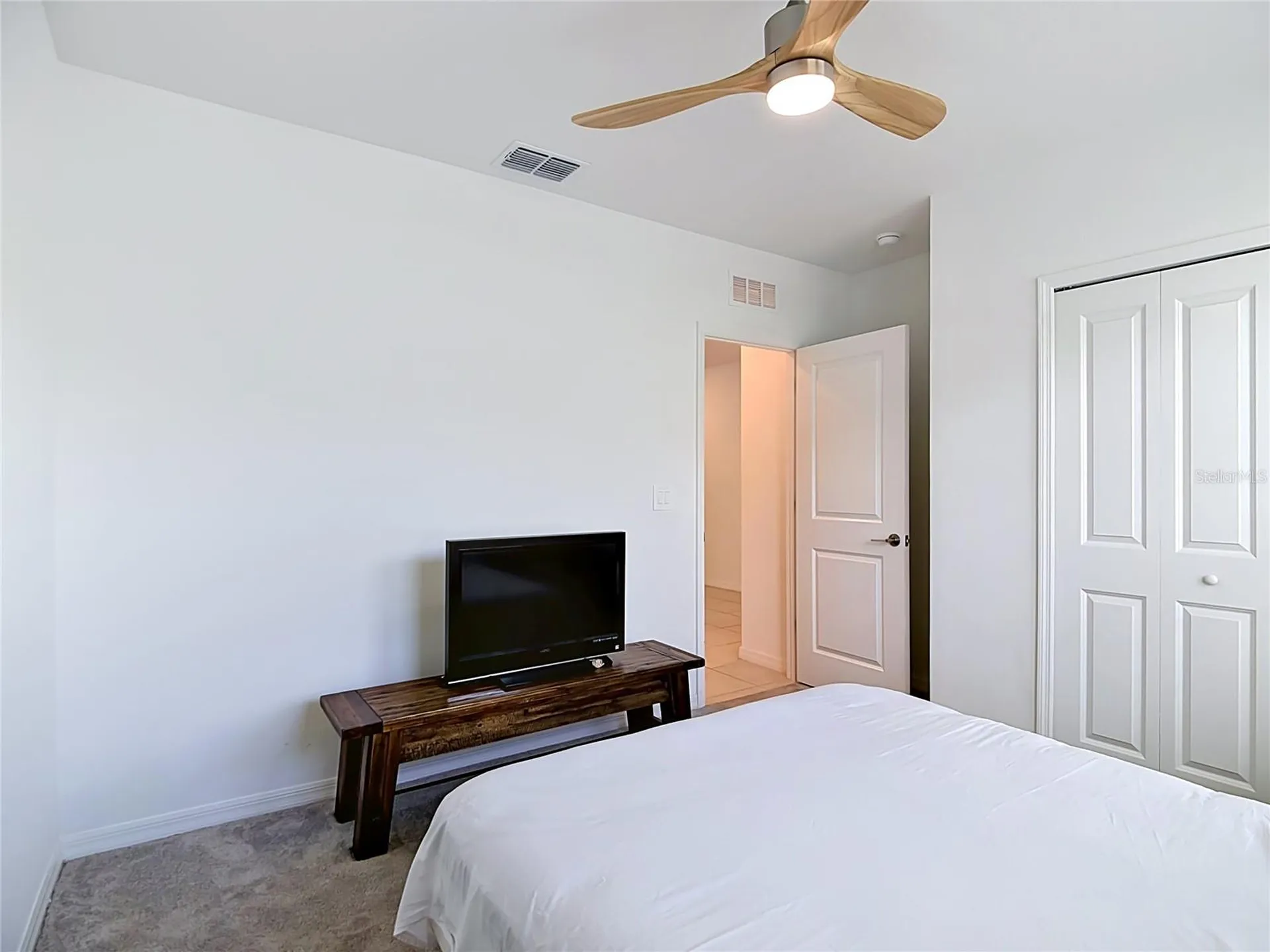 1633 Red Loop Lakeland FL 33801