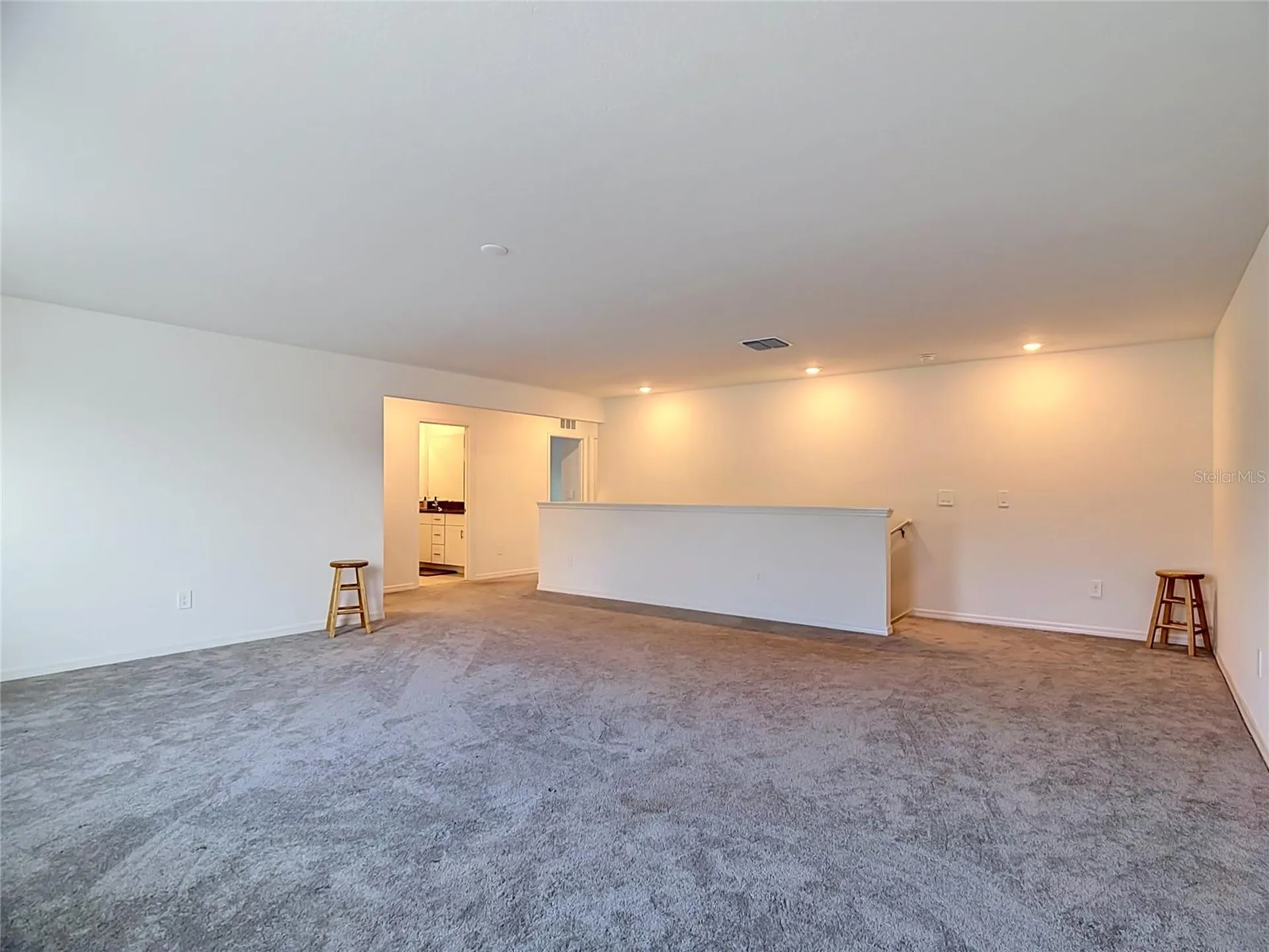1633 Red Loop Lakeland FL 33801