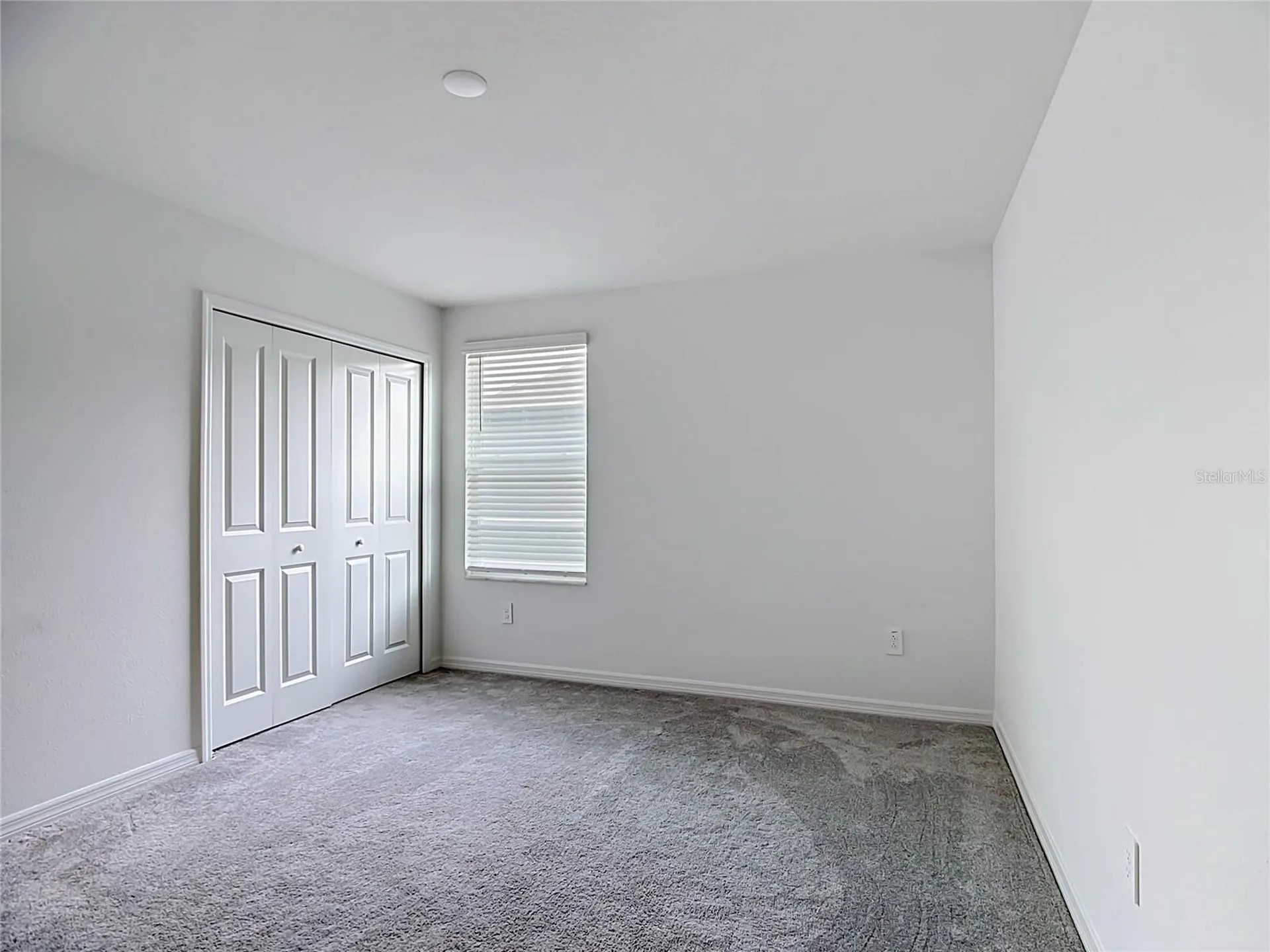 1633 Red Loop Lakeland FL 33801