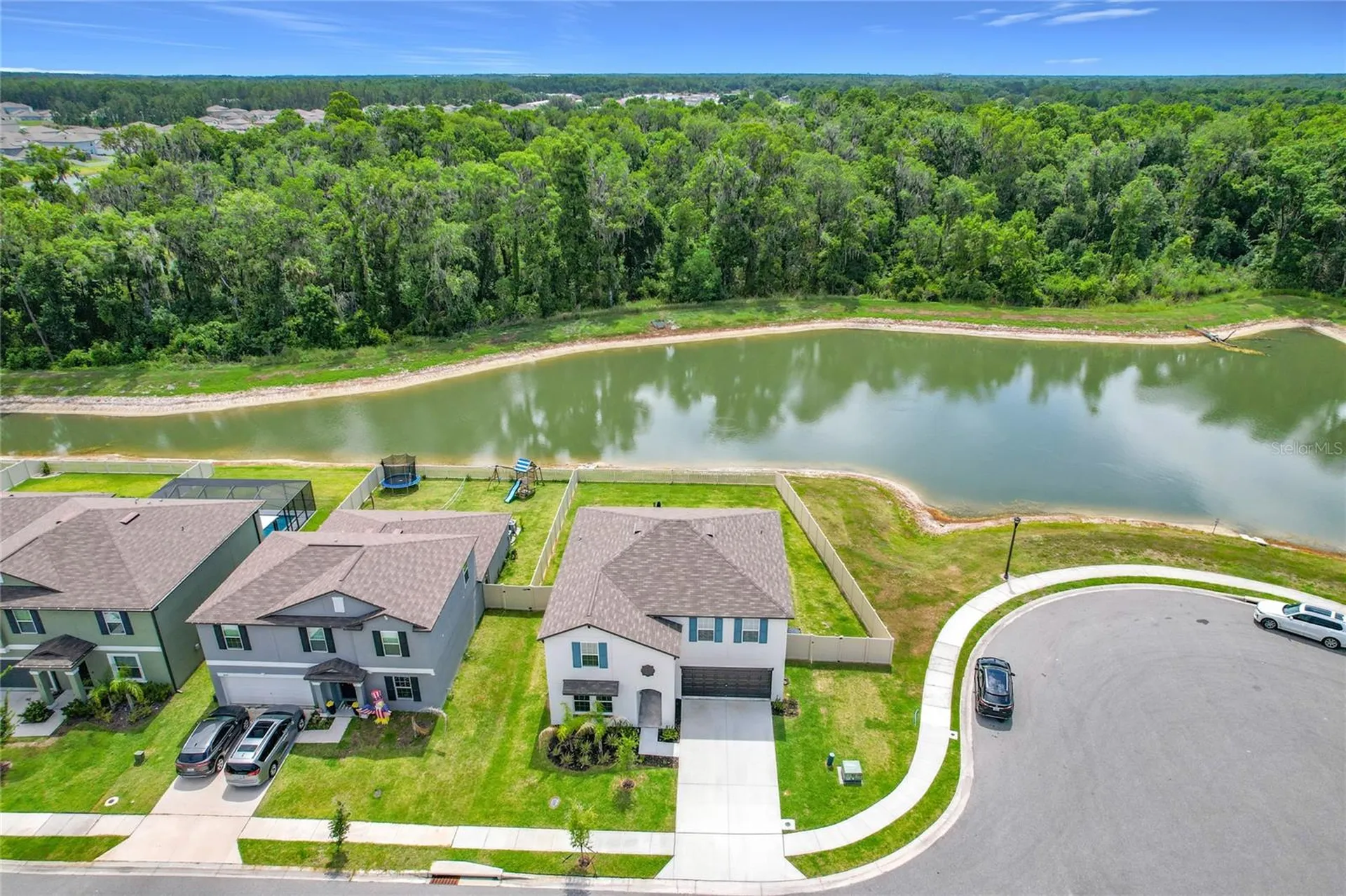 1633 Red Loop Lakeland FL 33801