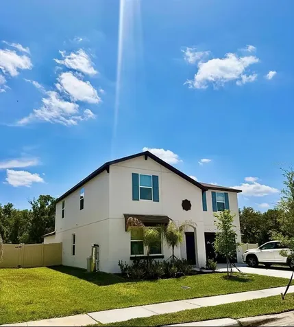1633 Red Loop Lakeland FL 33801
