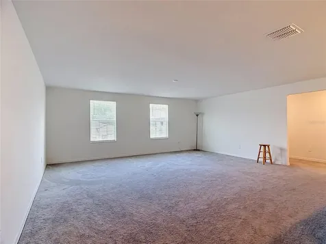 1633 Red Loop Lakeland FL 33801