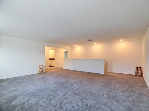 1633 Red Loop Lakeland FL 33801