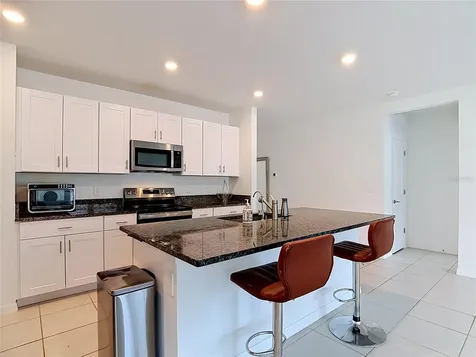 1633 Red Loop Lakeland FL 33801