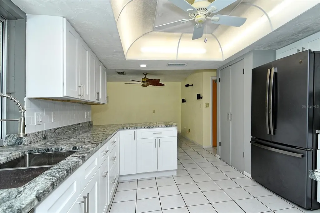 3140 Espanola Drive Sarasota FL 34239