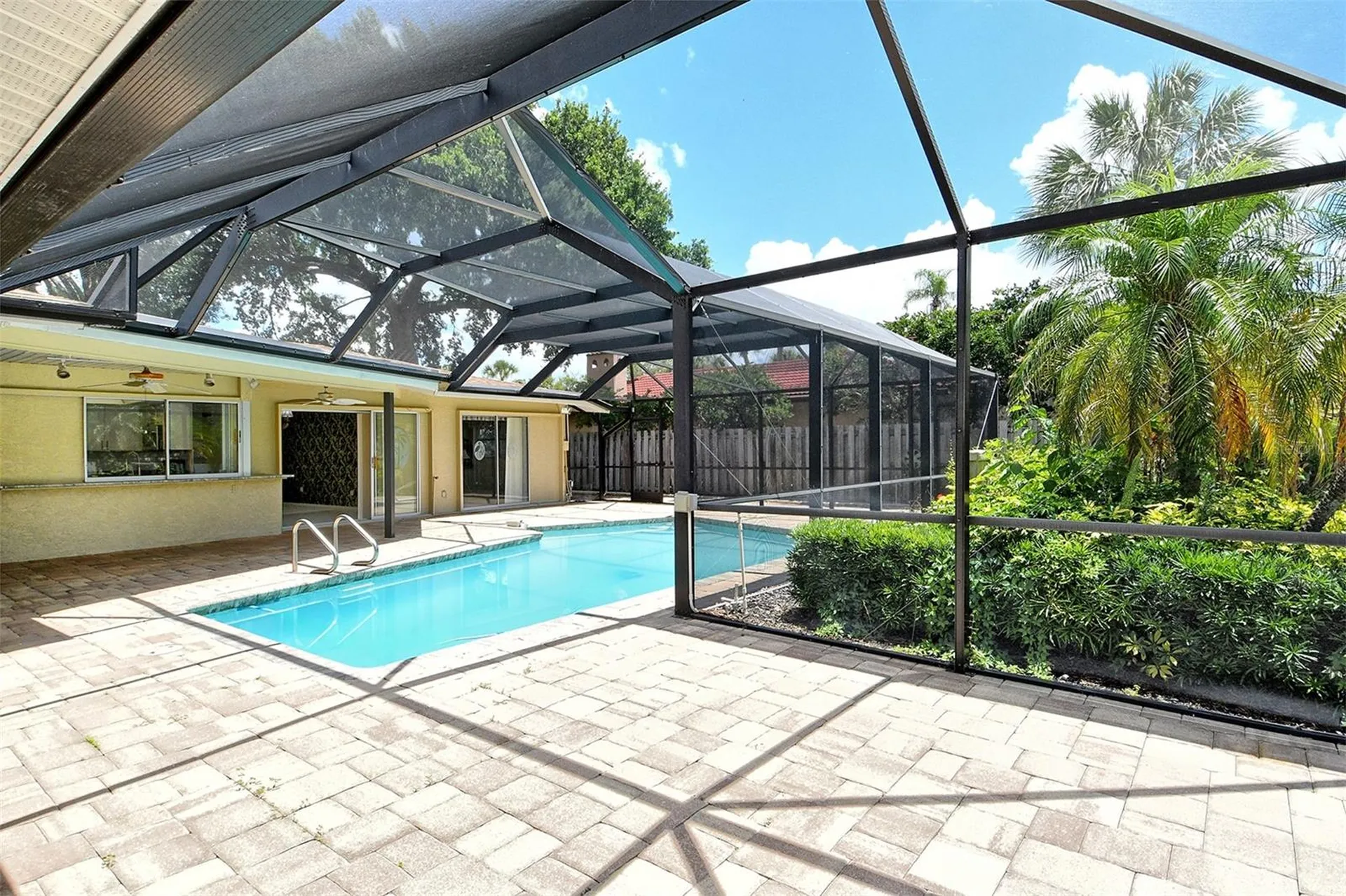 3140 Espanola Drive Sarasota FL 34239