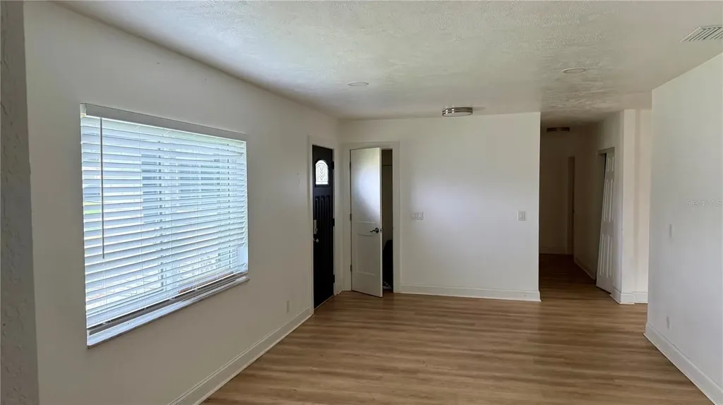 264 Van Gogh Circle Brandon FL 33511