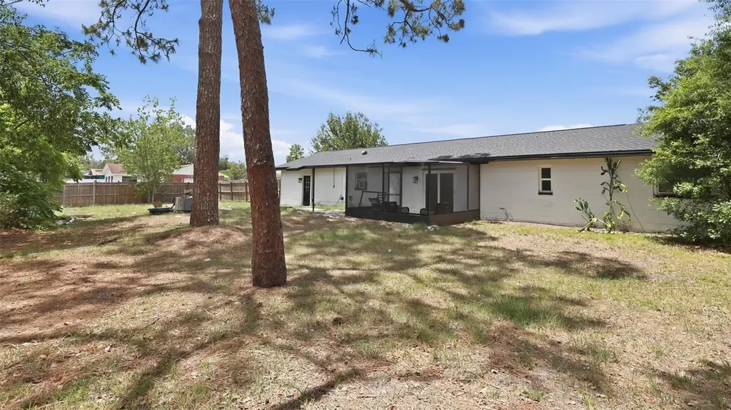 264 Van Gogh Circle Brandon FL 33511