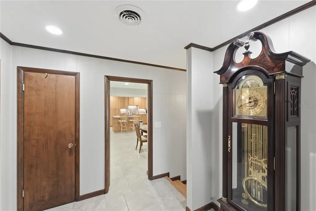 807 Bay Tree Circle Deland FL 32724