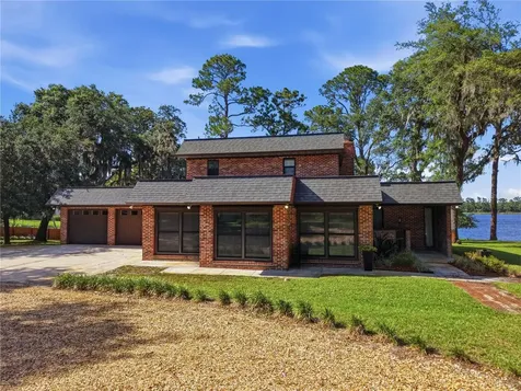 807 Bay Tree Circle Deland FL 32724